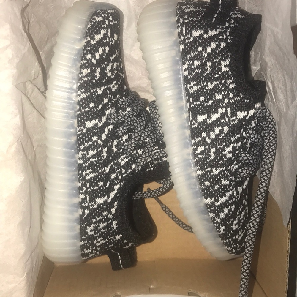 Toddler light up shoes
